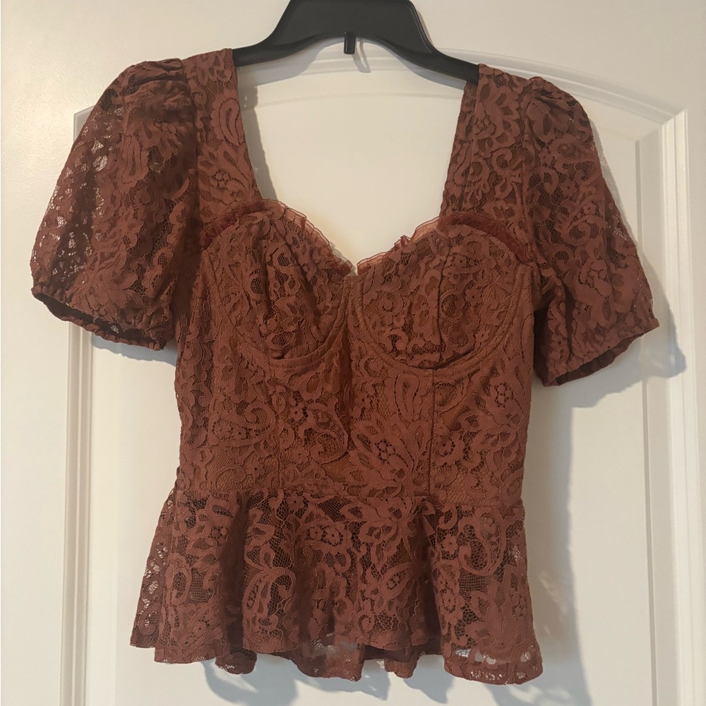 Haute Monde Lace Peplum Top in Dusty Rose